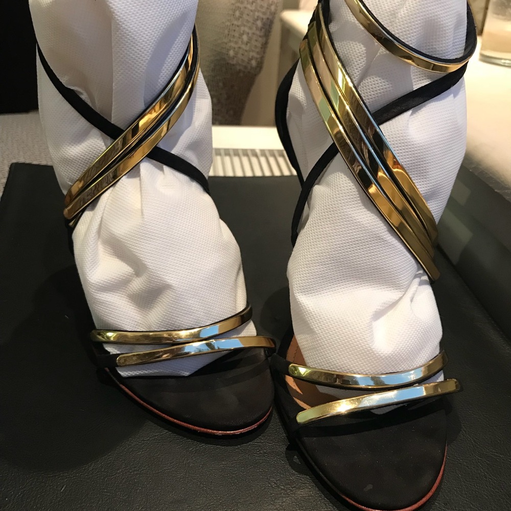 Schutz Black Suede Sandal with Gold detail sz 8.5